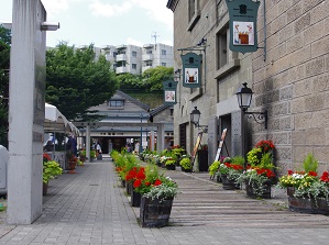 A street corner of Sakaimachi