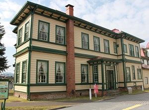 Former Touo-Gijuku Missionary Residence