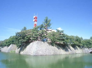 Moat and stone wall of Fukui Castle